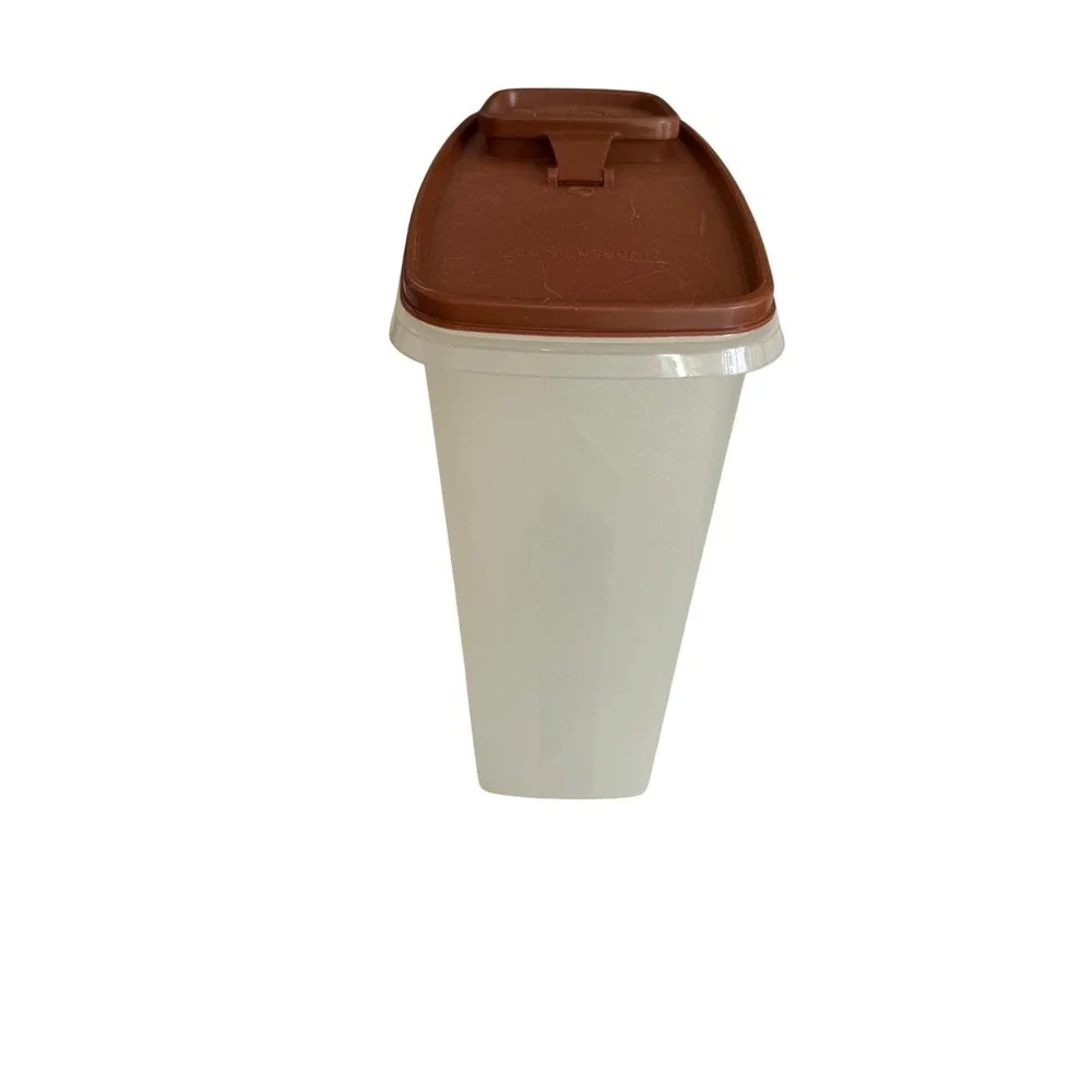 Tupperware Super Cereal Storer 1588 10x8.5x4.5 Sheer Brown  Vintage